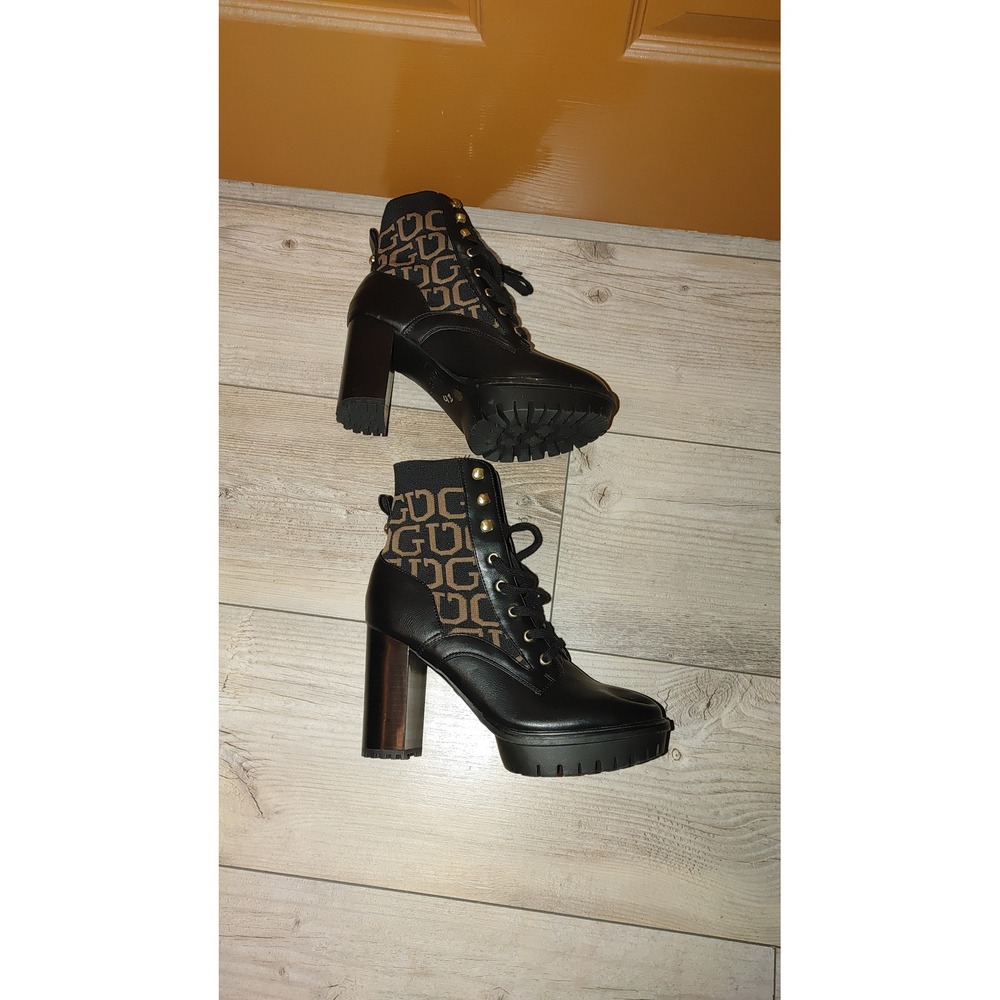 Guess WGROWS-R Combat Ankle Boot Womens 8.5 Black Excellent Logo Block Heel